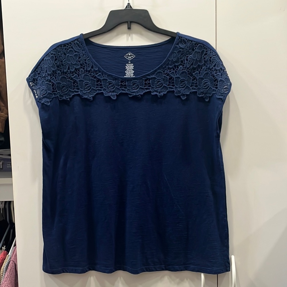 St. john’s Bay XL blue sleeveless top
